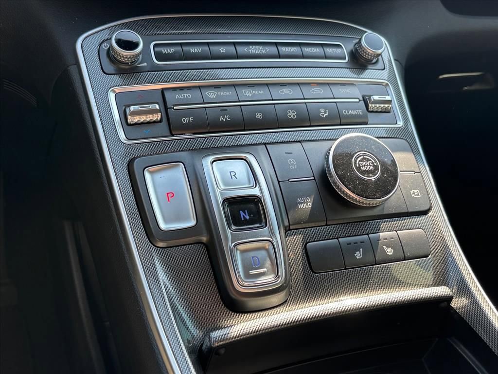 Used 2023 Hyundai Santa Fe SEL image 19