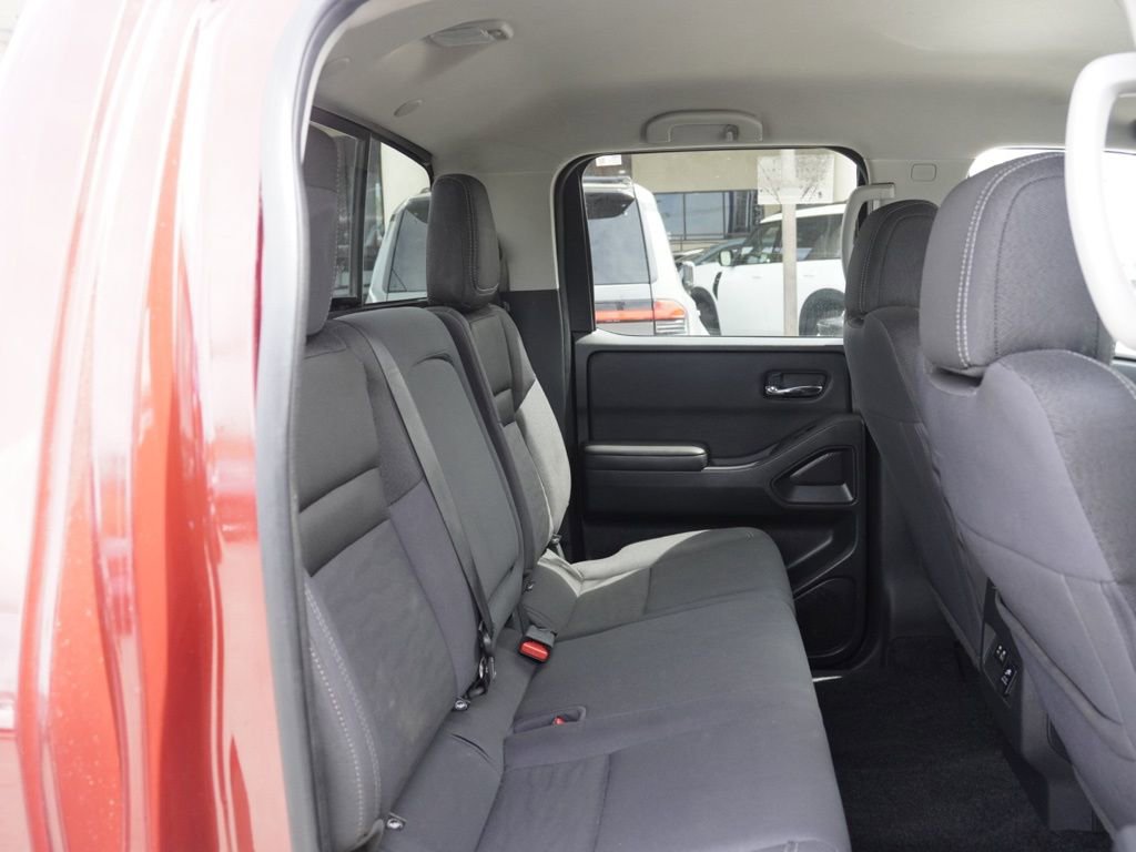 Certified 2023 Nissan Frontier SV w/ SV Convenience Package image 17
