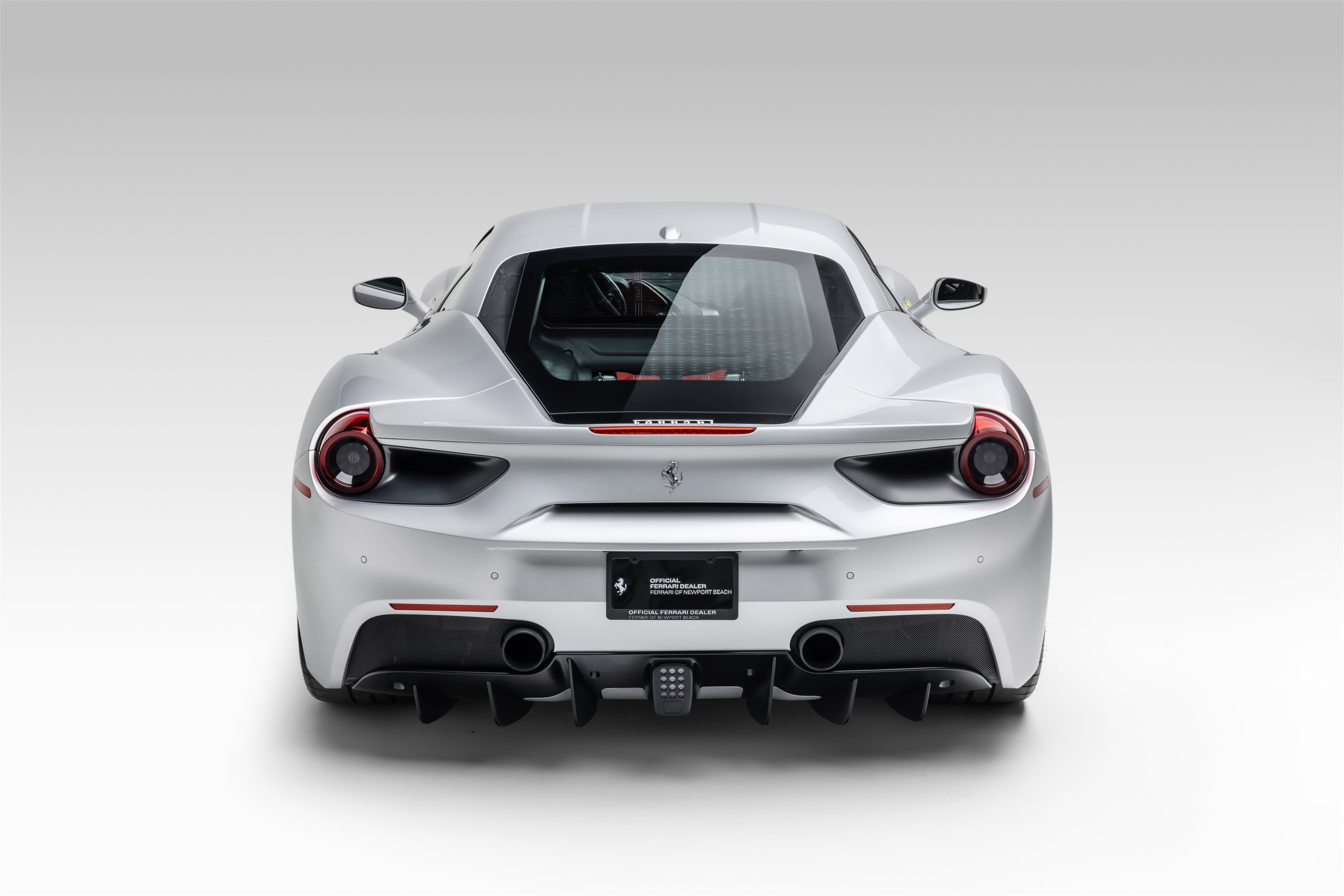 Certified 2018 Ferrari 488 GTB RWD image 7