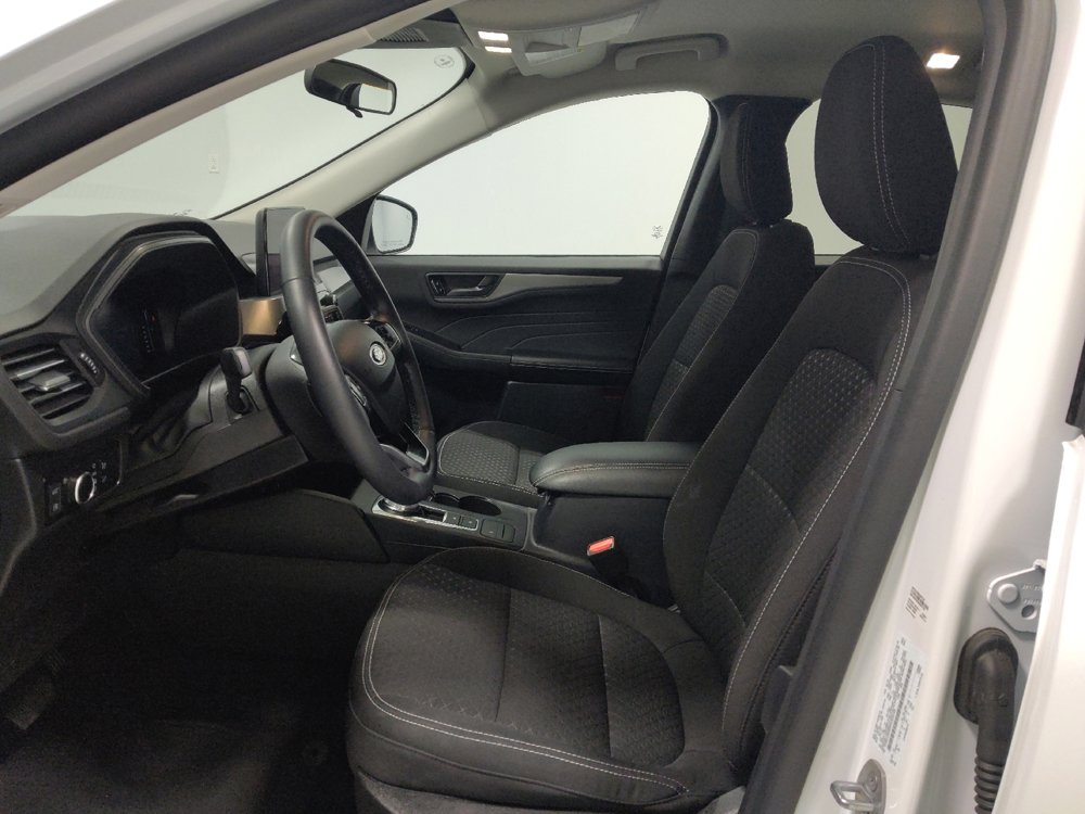 Used 2023 Ford Escape Active image 17
