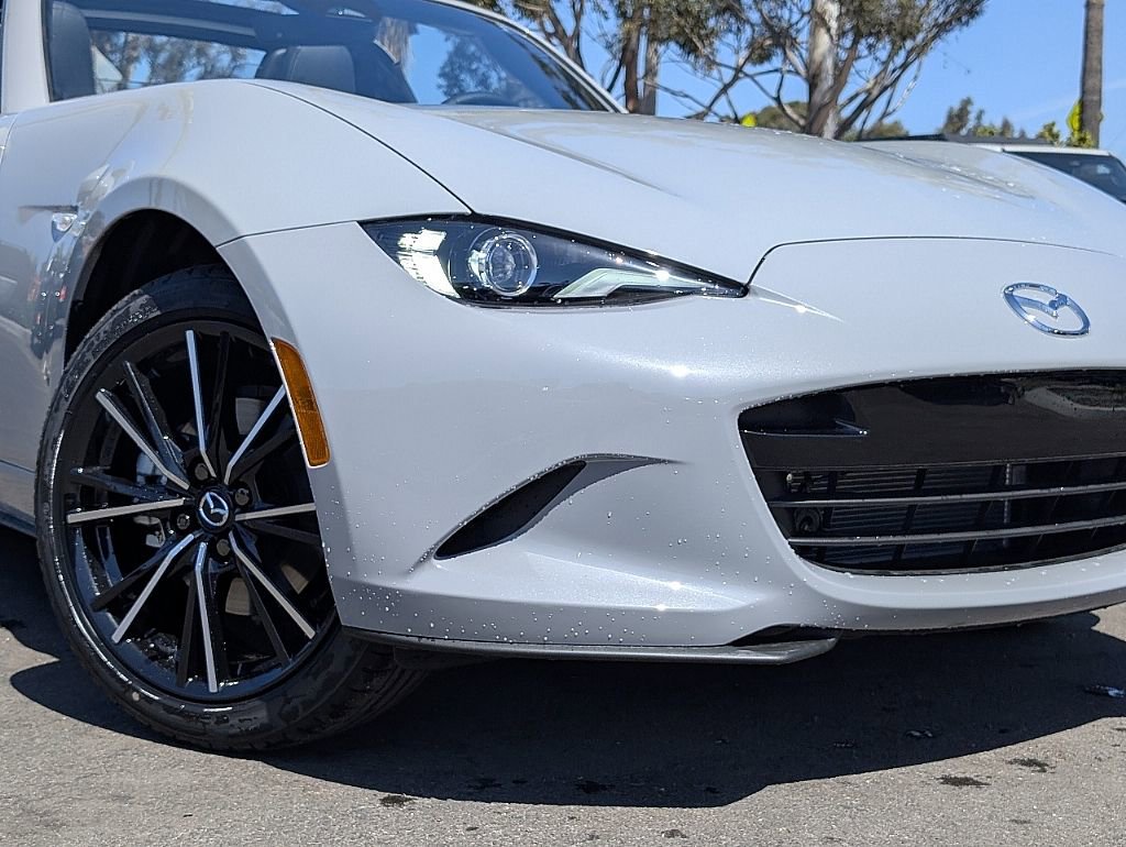 New 2026 MAZDA MX-5 Miata RF Grand Touring w/ Weather Package image 5