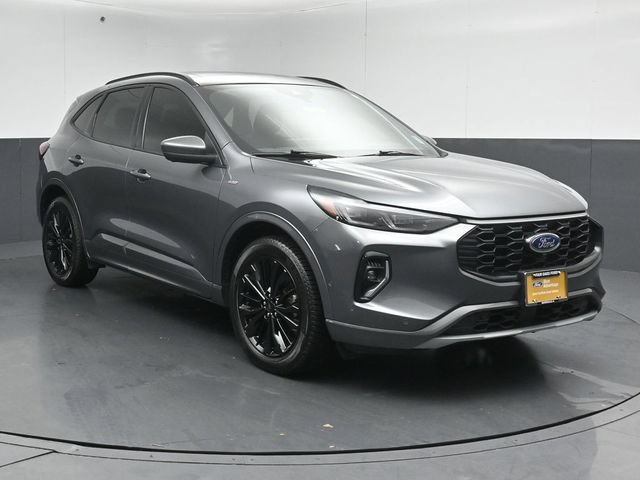 Certified 2023 Ford Escape ST-Line Elite w/ Premium Technology Package AWD/4WD image 1