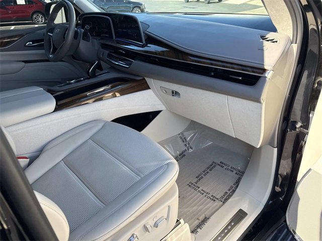 Certified 2024 Cadillac Escalade Premium Luxury Platinum w/ LPO, Floor Liner Package image 15
