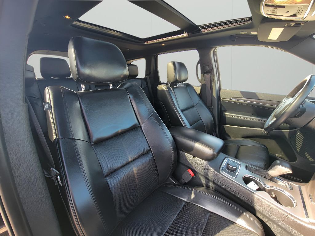 Used 2019 Jeep Grand Cherokee Limited w/ Luxury Group II image 33