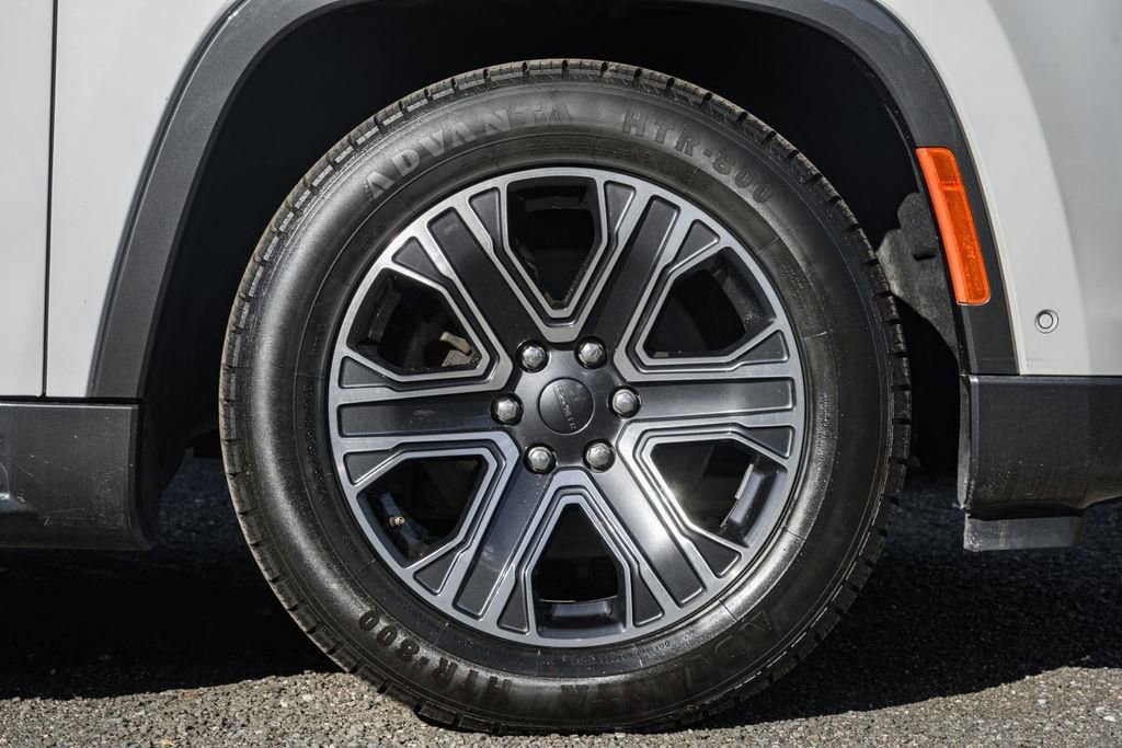 Used 2022 Jeep Wagoneer Series III image 18