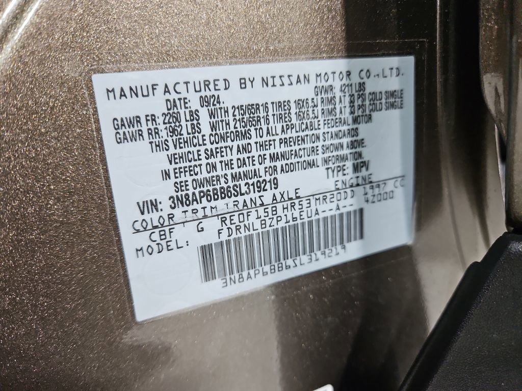 Certified 2025 Nissan Kicks S image 30