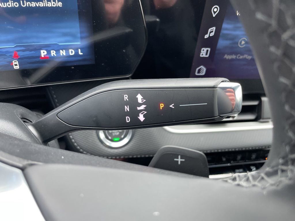 New 2026 Chevrolet Equinox LT image 17