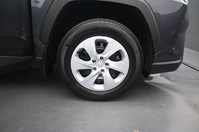 Used 2025 Toyota RAV4 LE FWD image 15