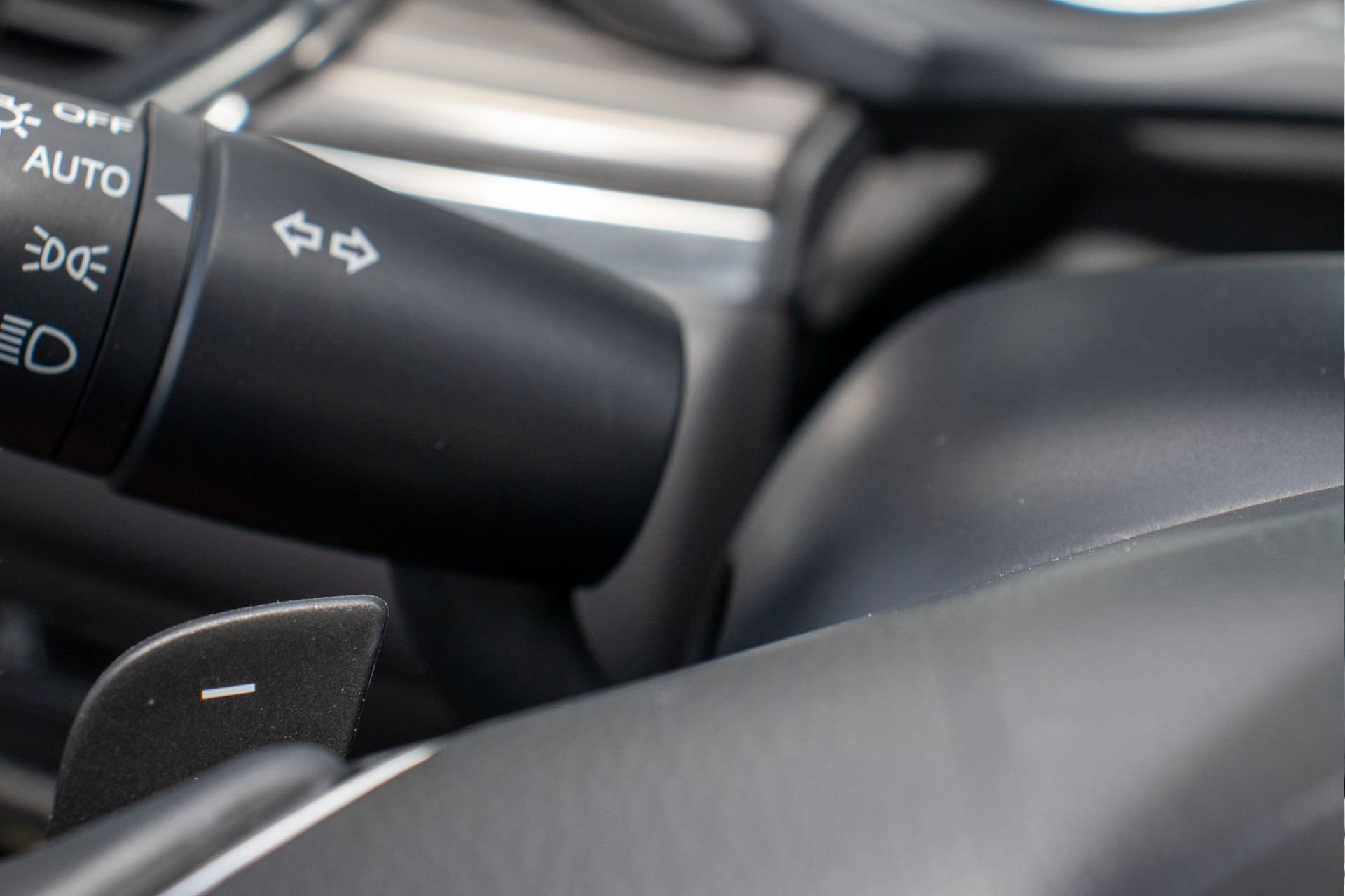 Used 2023 MAZDA CX-5 AWD 2.5 S w/ Premium Package image 28