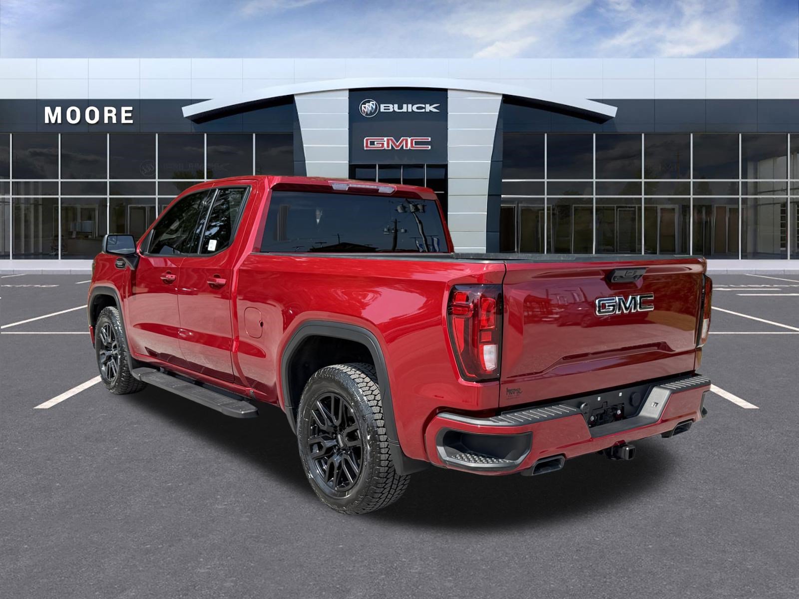 Used 2023 GMC Sierra 1500 Elevation w/ LPO, Elevation Black Package AWD/4WD image 5