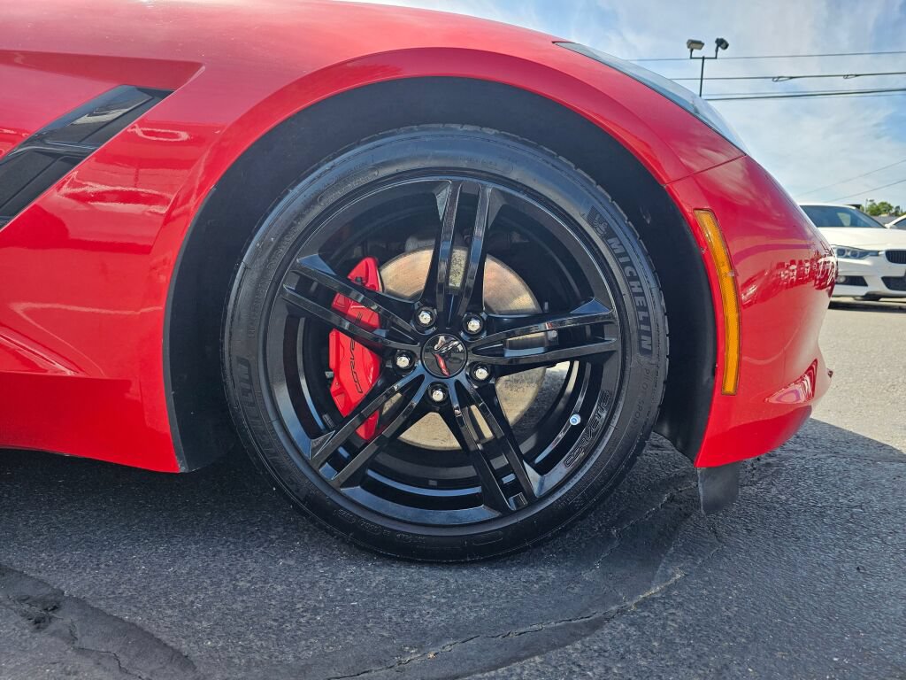 Used 2016 Chevrolet Corvette Stingray Coupe w/ 2LT Preferred Equipment Group RWD image 9