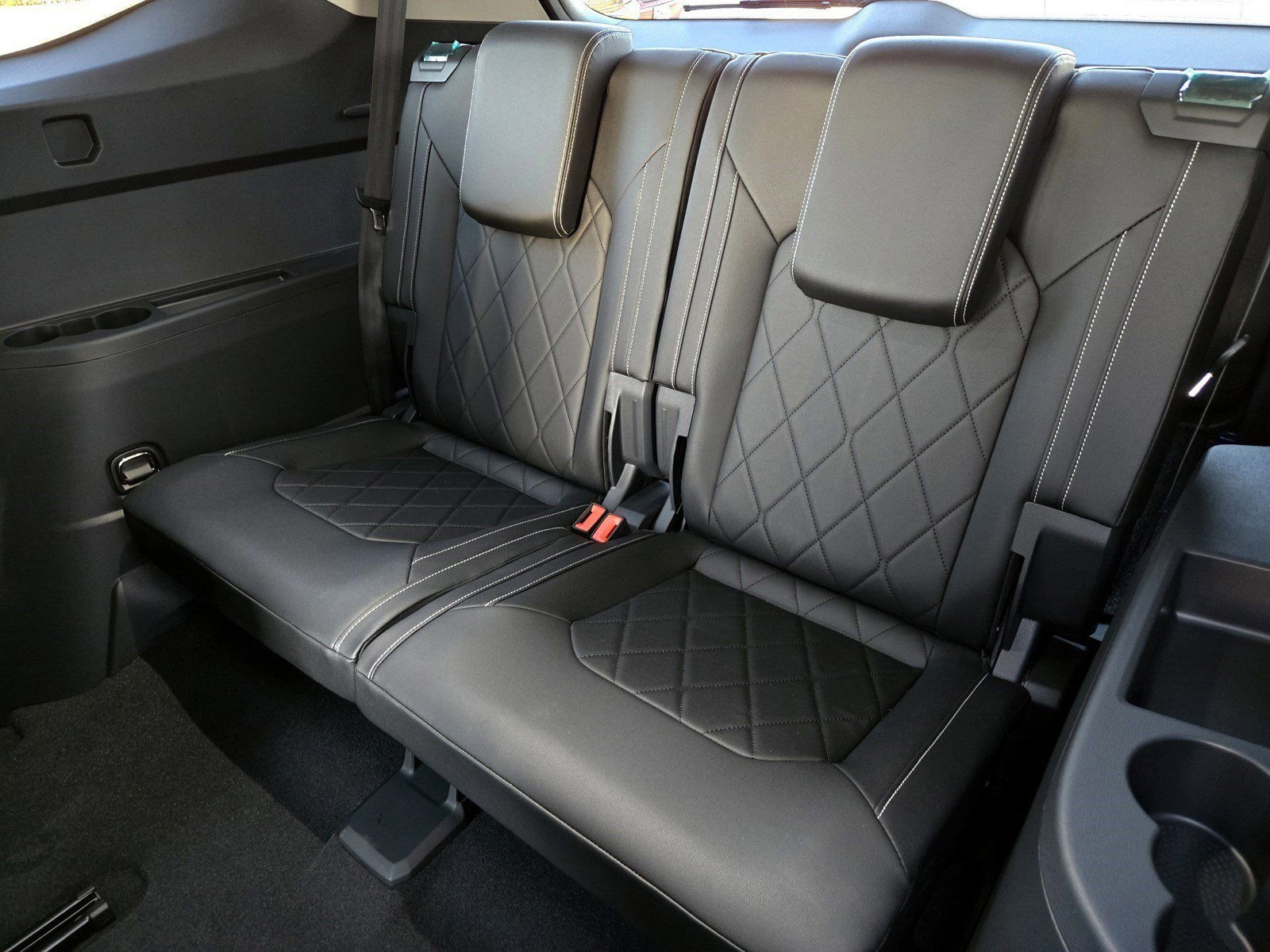 New 2025 Volkswagen Atlas SEL Premium R-Line image 21