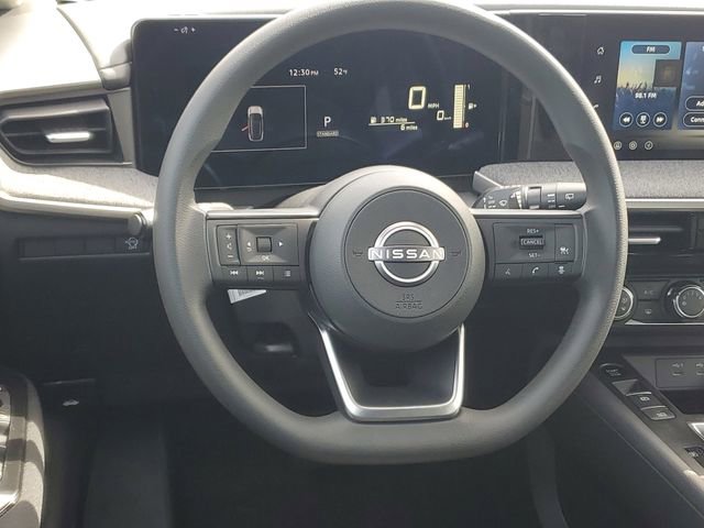 New 2026 Nissan Kicks S image 16