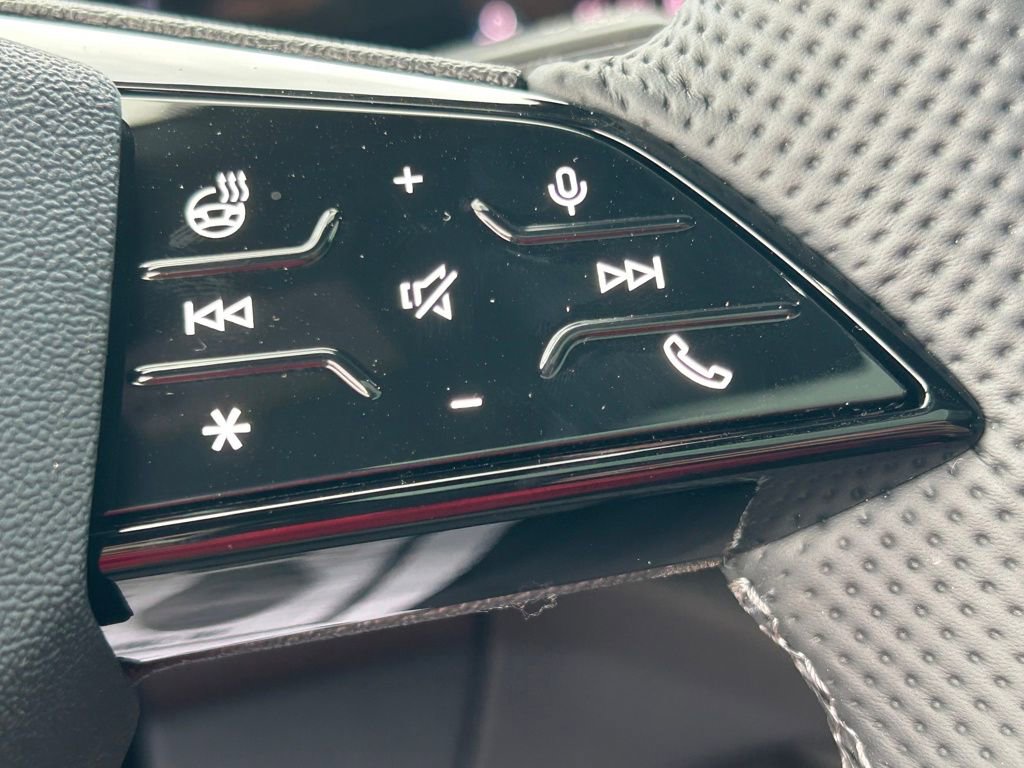 New 2025 Audi SQ5 Premium Plus image 16