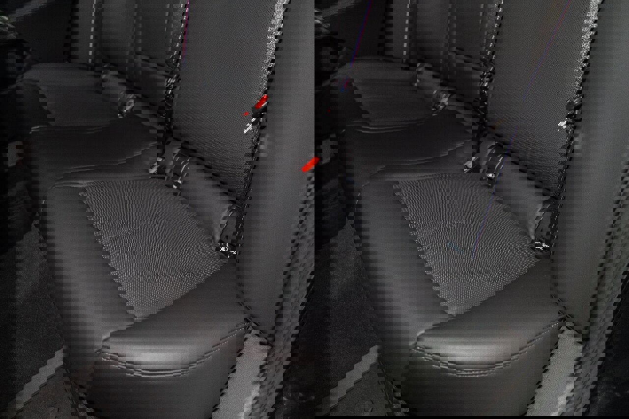 Used 2025 BMW M5 w/ Carbon Package image 23