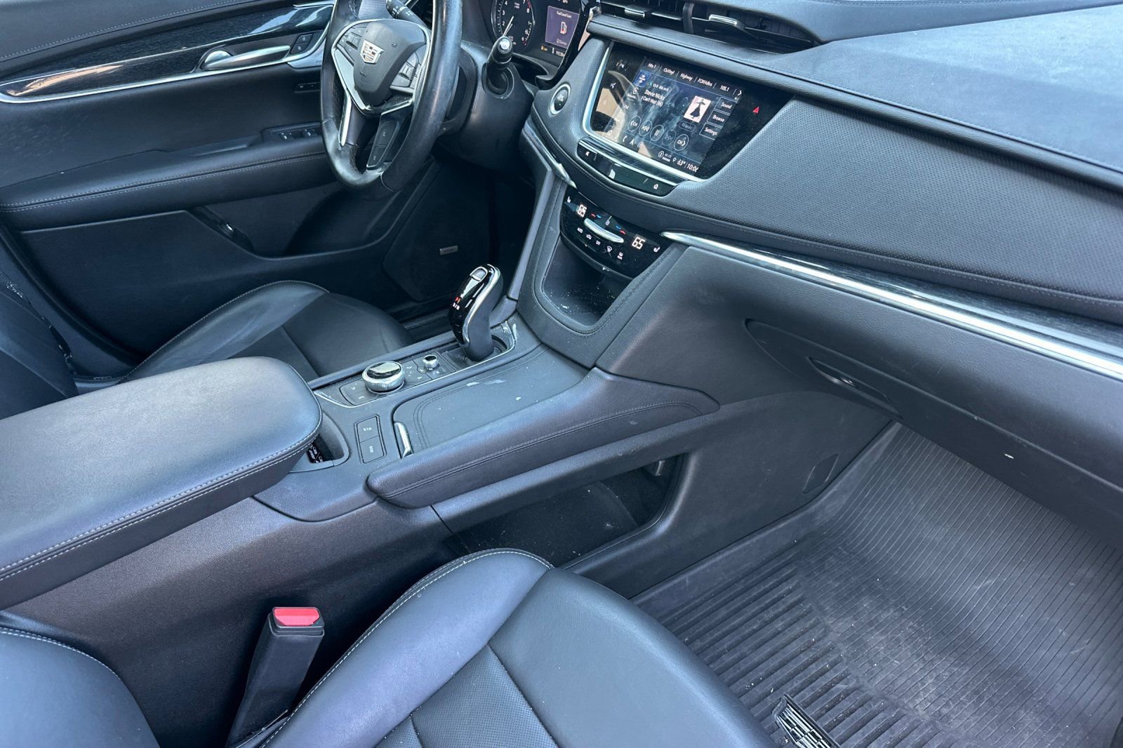 Used 2023 Cadillac XT5 Premium Luxury w/ Technology Package FWD image 19
