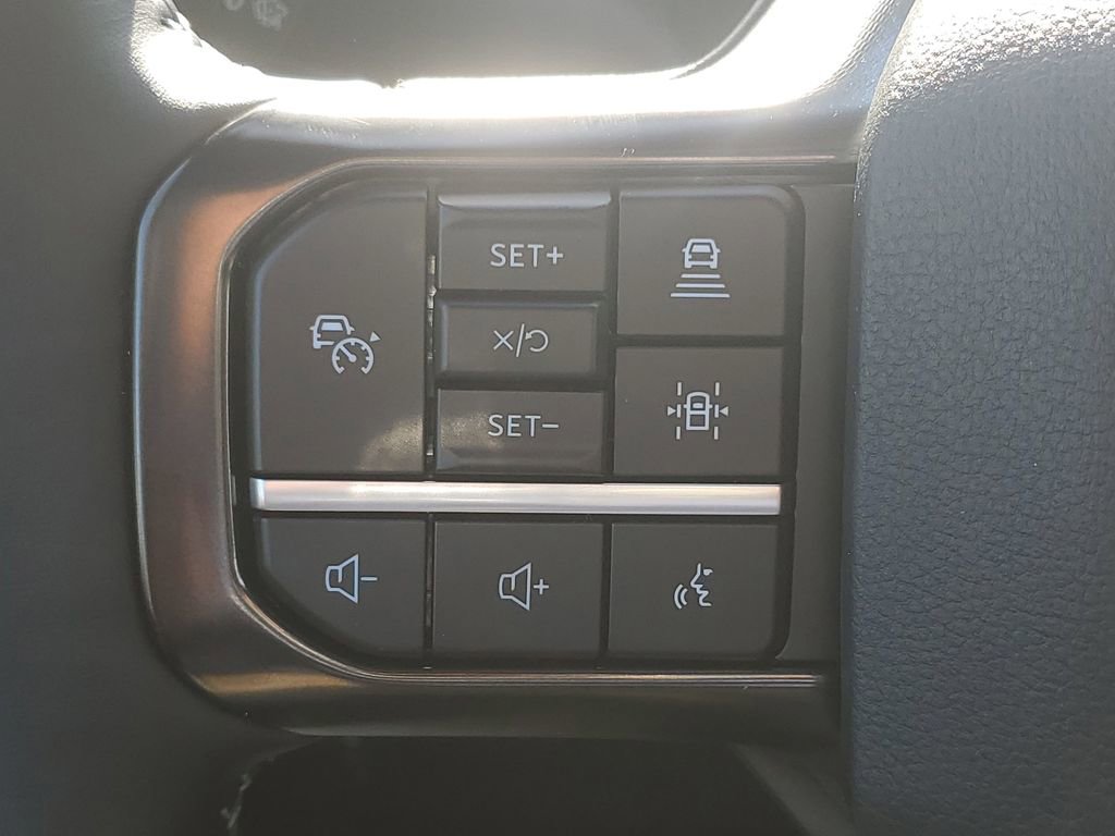 New 2026 Ford F350 4x4 Crew Cab Super Duty image 11