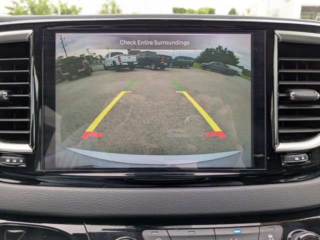 Used 2024 Chrysler Pacifica Touring-L FWD image 32