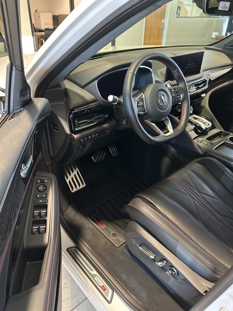 New 2026 Acura MDX Type S AWD/4WD image 9