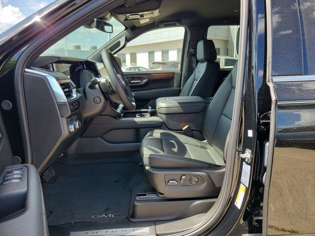 New 2026 GMC Yukon Denali AWD/4WD image 10