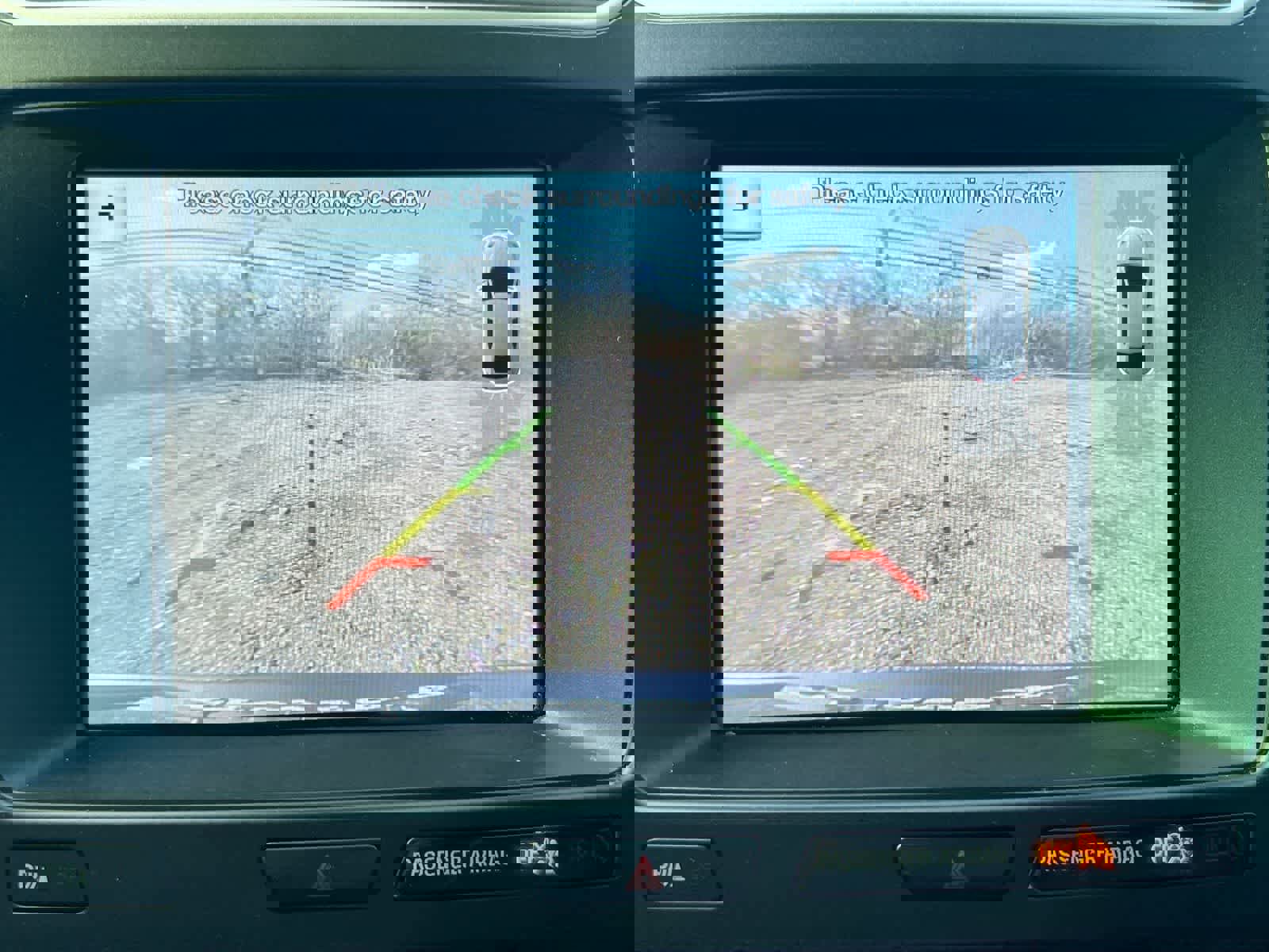 Used 2017 Ford Explorer XLT w/ Equipment Group 202A AWD/4WD image 28