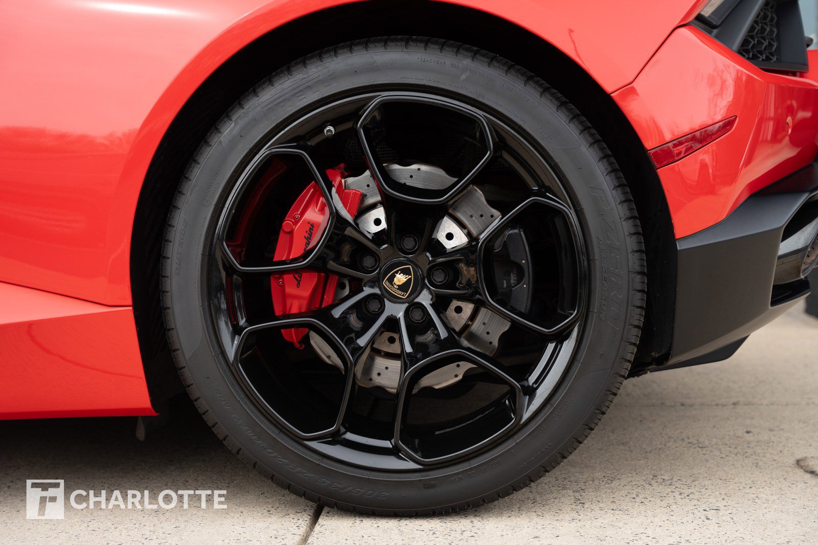 Used 2018 Lamborghini Huracan LP 580-2 image 9