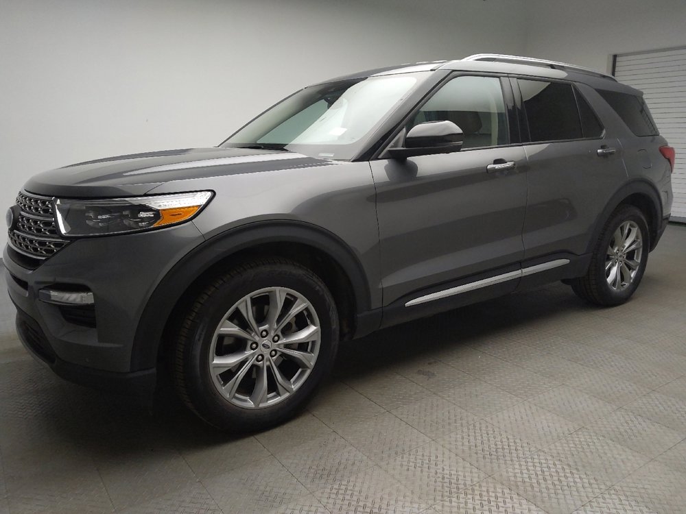 Used 2023 Ford Explorer Limited w/ Equipment Group 301A RWD image 2