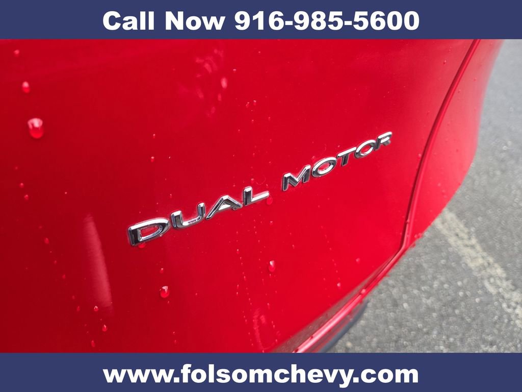 Used 2021 Tesla Model Y Long Range AWD/4WD image 32