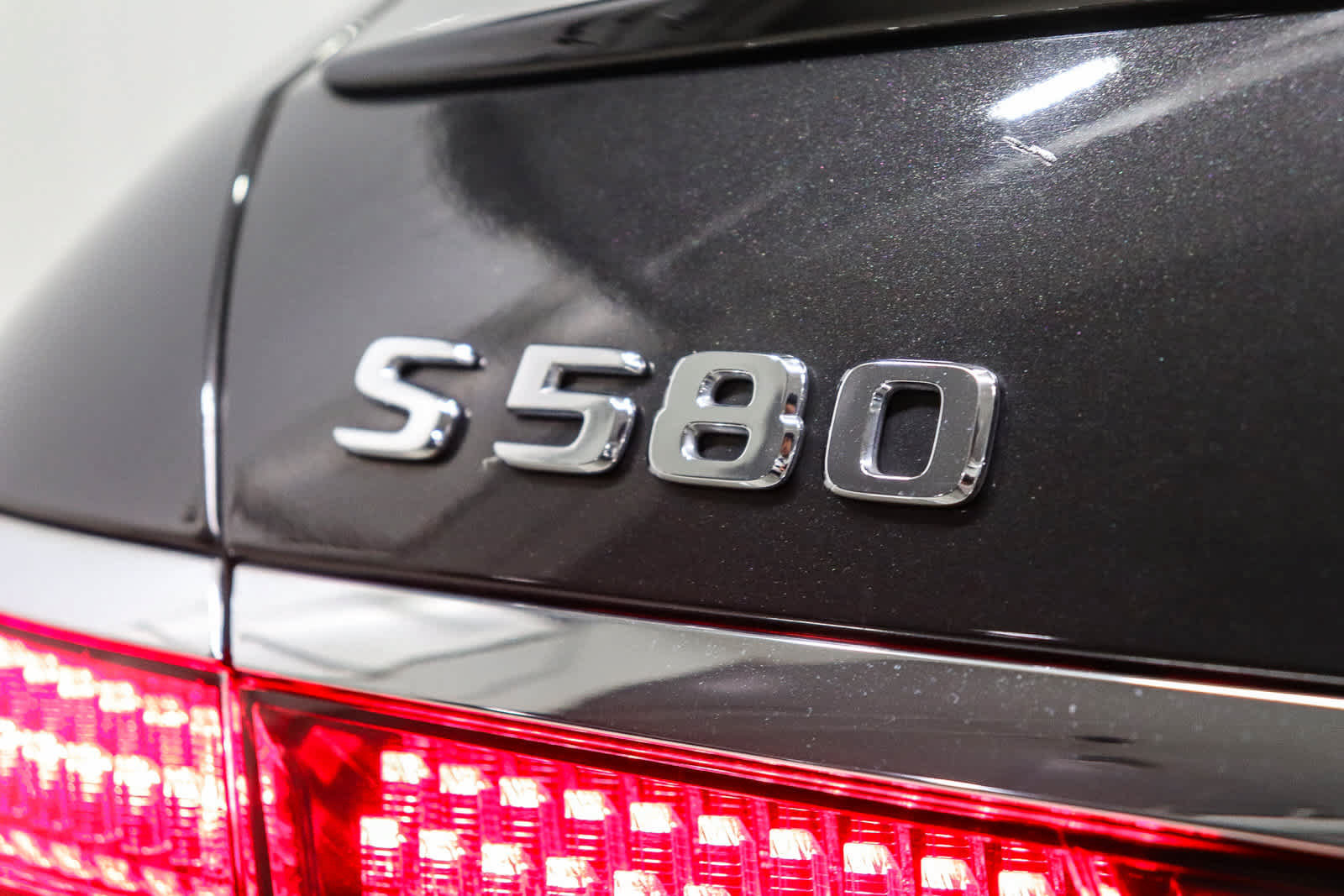 Used 2023 Mercedes-Benz S 580 4MATIC Sedan image 8