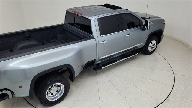Used 2024 Chevrolet Silverado 3500 High Country image 82