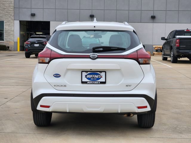 Used 2023 Nissan Kicks SV image 6