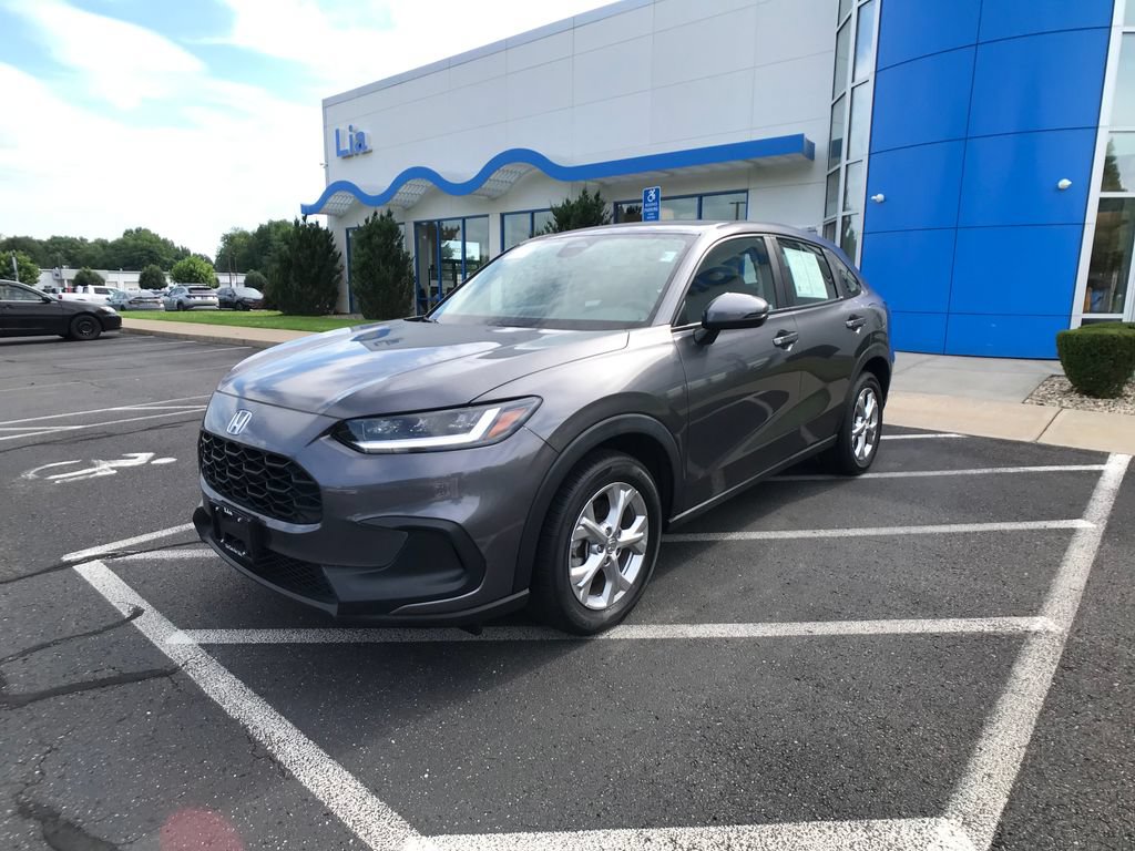 Certified 2023 Honda HR-V LX image 3
