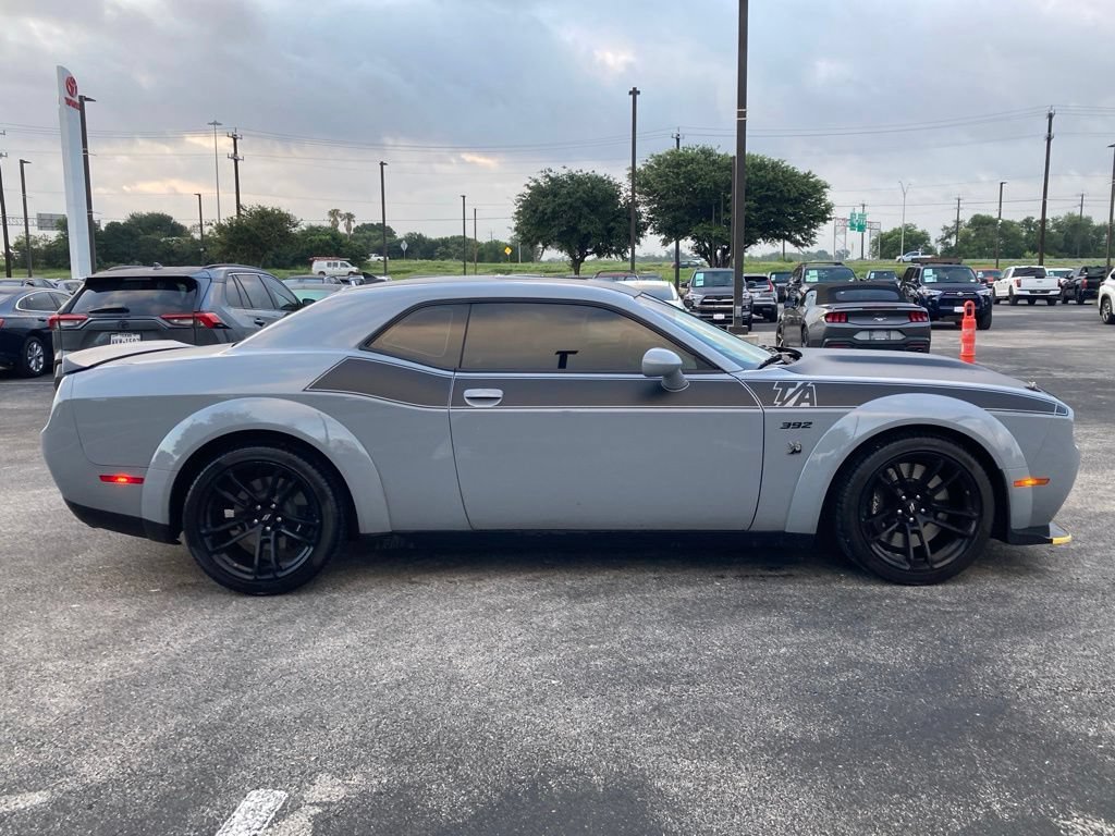 Used 2022 Dodge Challenger R/T Scat Pack RWD image 4