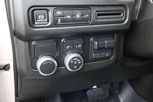 Used 2021 GMC Yukon SLT w/ SLT Luxury Plus Package RWD image 21
