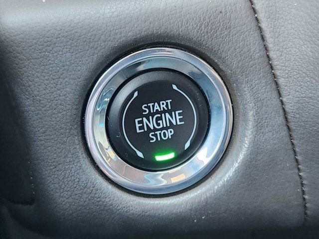 Used 2023 Chevrolet Tahoe Z71 w/ Luxury Package image 8