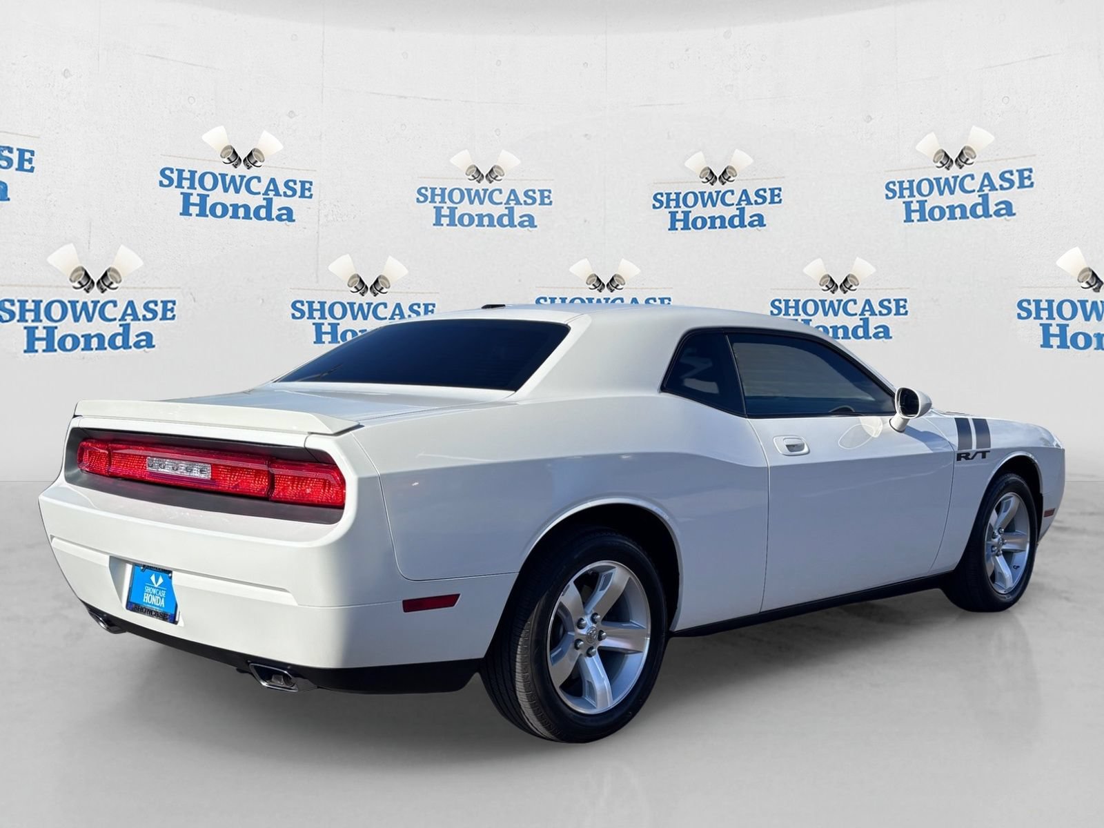 Used 2009 Dodge Challenger R/T RWD image 8