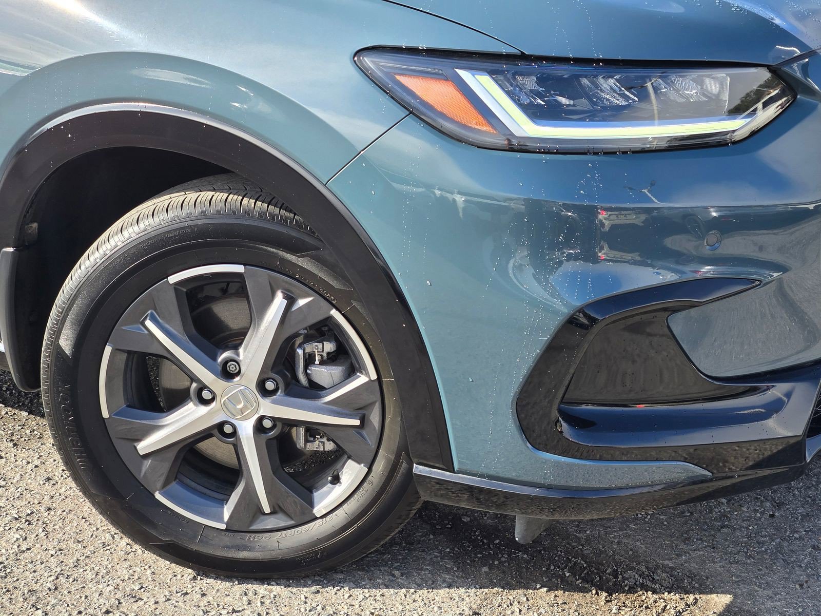 Used 2024 Honda HR-V EX-L image 9