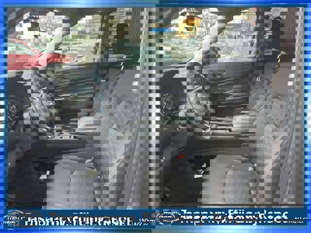 Certified 2024 Nissan Pathfinder SV w/ Black Appearance Package image 15