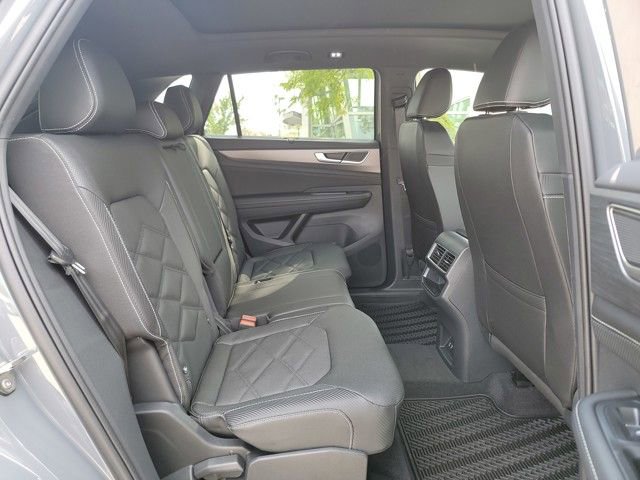 New 2026 Volkswagen Atlas Cross Sport SE image 16