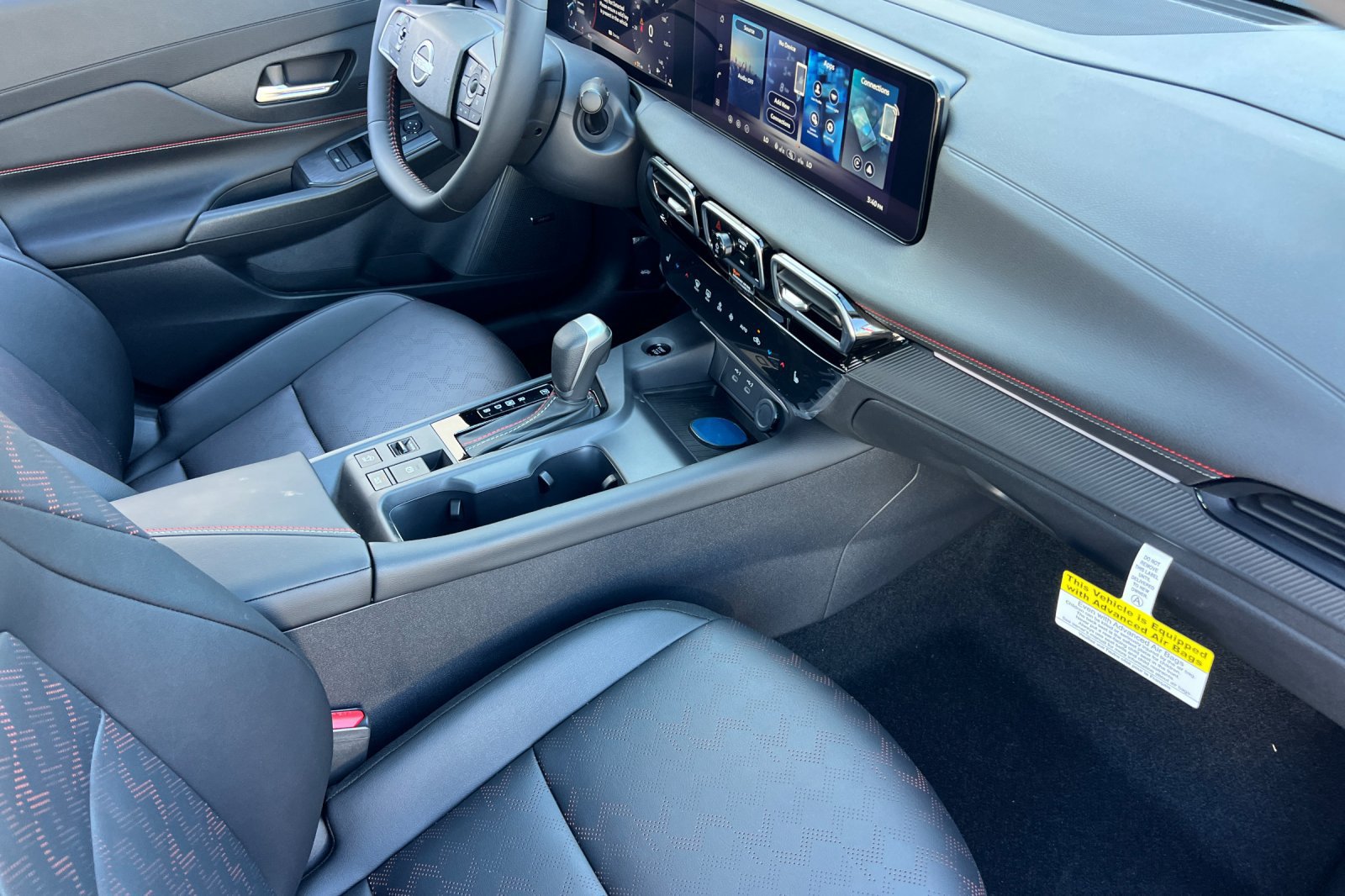 New 2027 Nissan Sentra SR w/ SR Premium Package FWD image 12