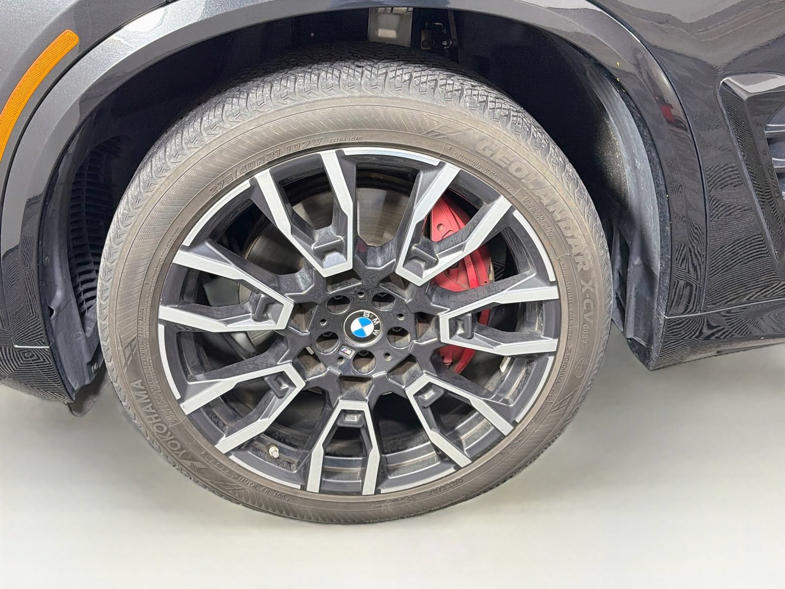 Used 2024 BMW X5 xDrive40i w/ M Sport Package AWD/4WD image 33