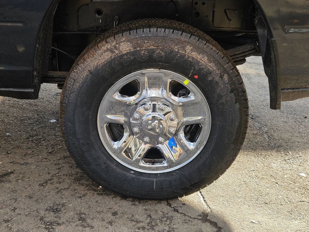 New 2026 RAM 3500 Tradesman AWD/4WD image 9