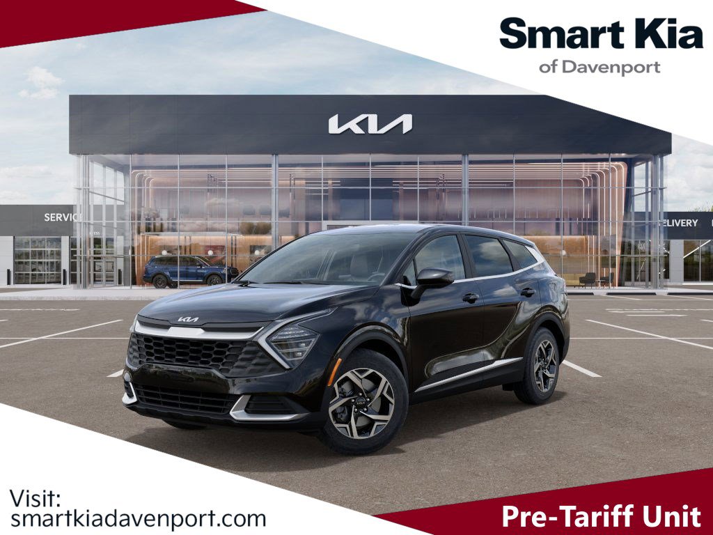 New 2025 Kia Sportage LX image 2