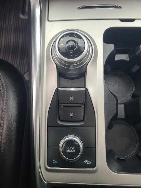 Used 2022 Ford Explorer Limited w/ Equipment Group 301A image 26