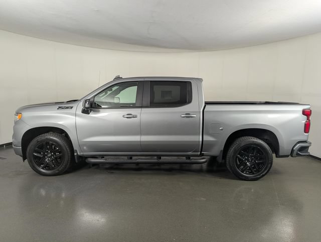 Used 2024 Chevrolet Silverado 1500 RST w/ Convenience Package II AWD/4WD image 5