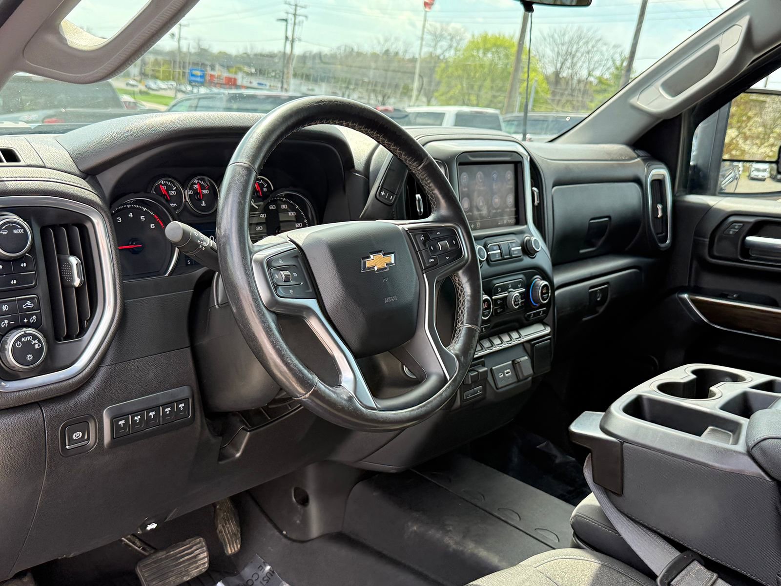 Certified 2022 Chevrolet Silverado 2500 LT w/ Convenience Package image 14