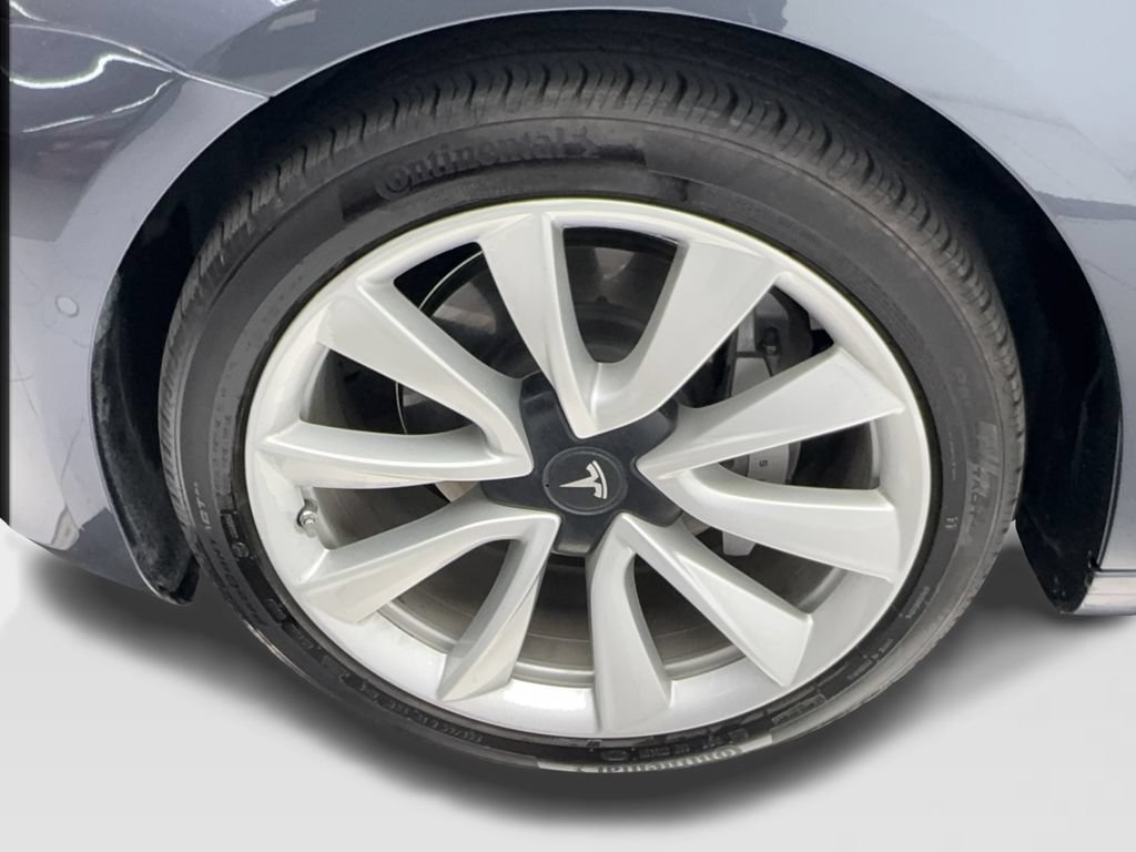 Used 2020 Tesla Model 3 Long Range AWD/4WD image 13