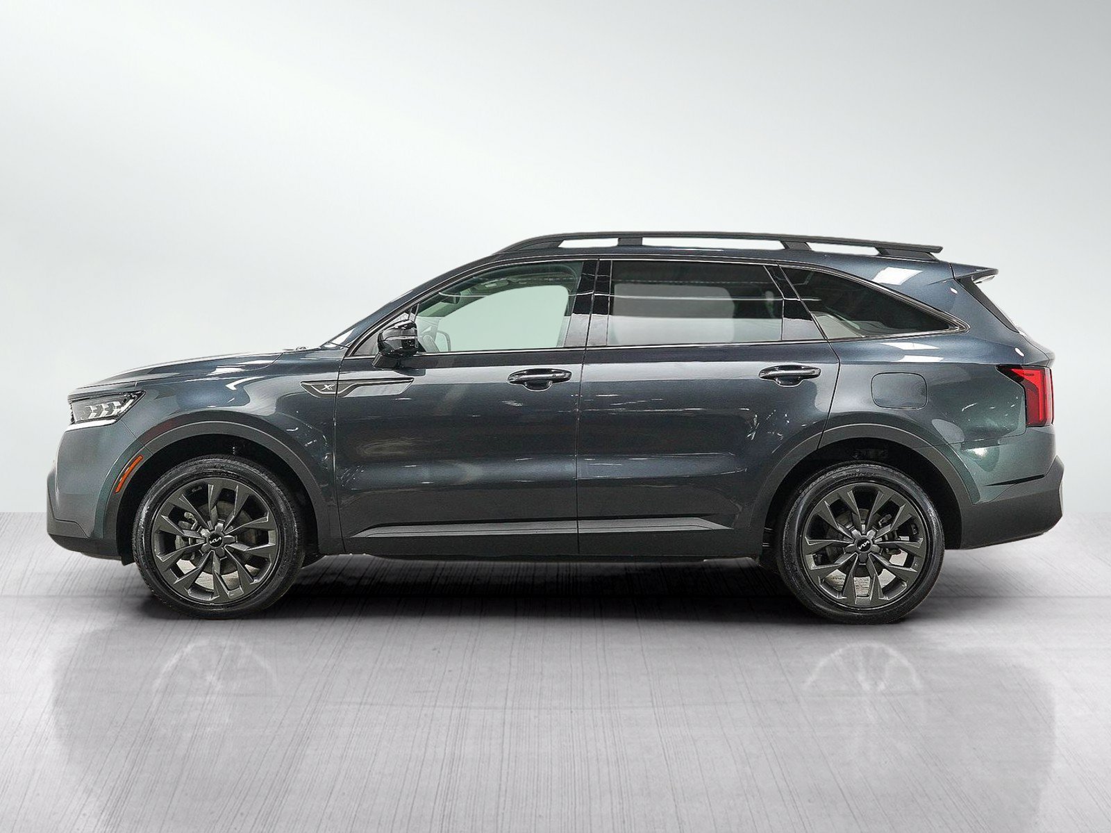 Used 2023 Kia Sorento SX Prestige AWD/4WD image 2