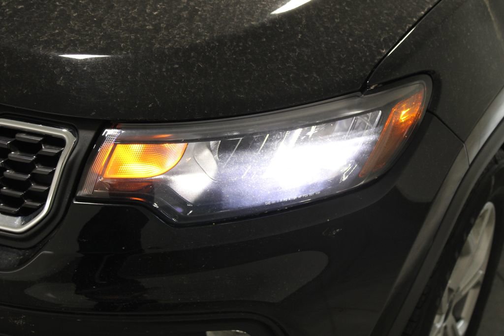 Used 2025 Jeep Compass Latitude AWD/4WD image 50