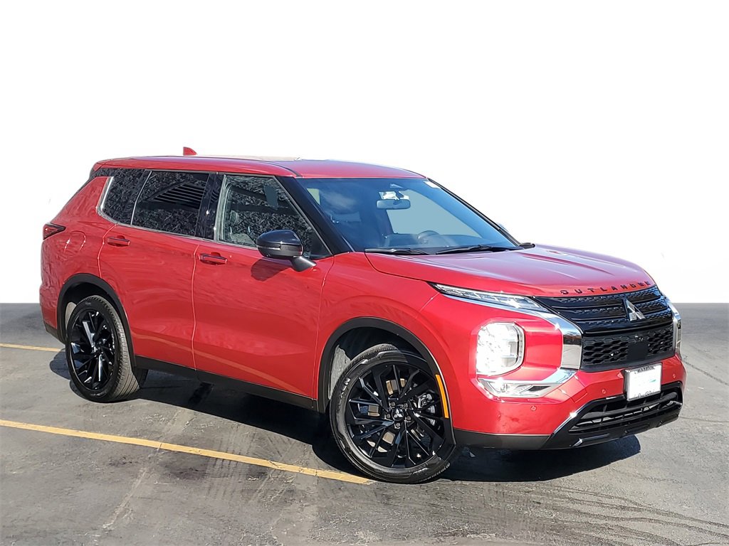 Used 2023 Mitsubishi Outlander SE Black Edition